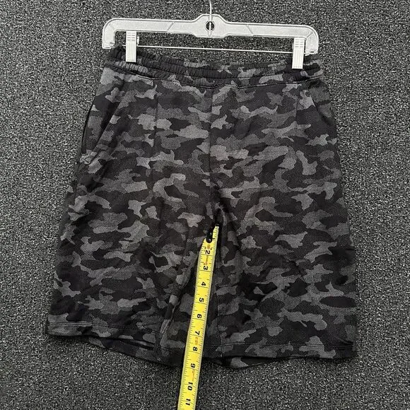 LULULEMON Pace Breaker Linerless 9" Shorts Camo Black Size Small - Picture 4 of 6